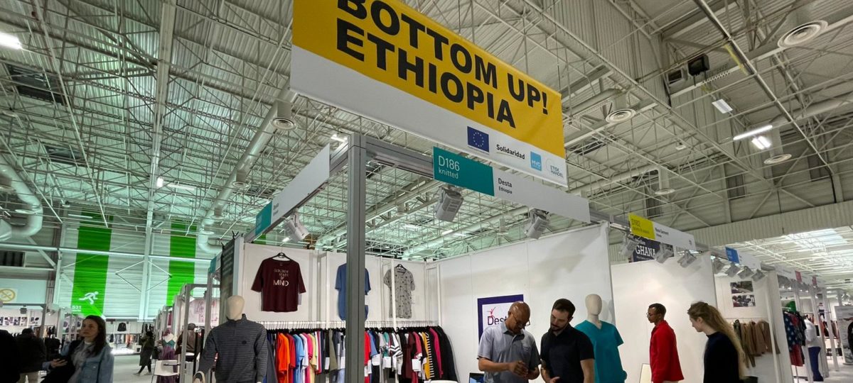 De Bottom Up! stand op de Texworld Evolution Beurs